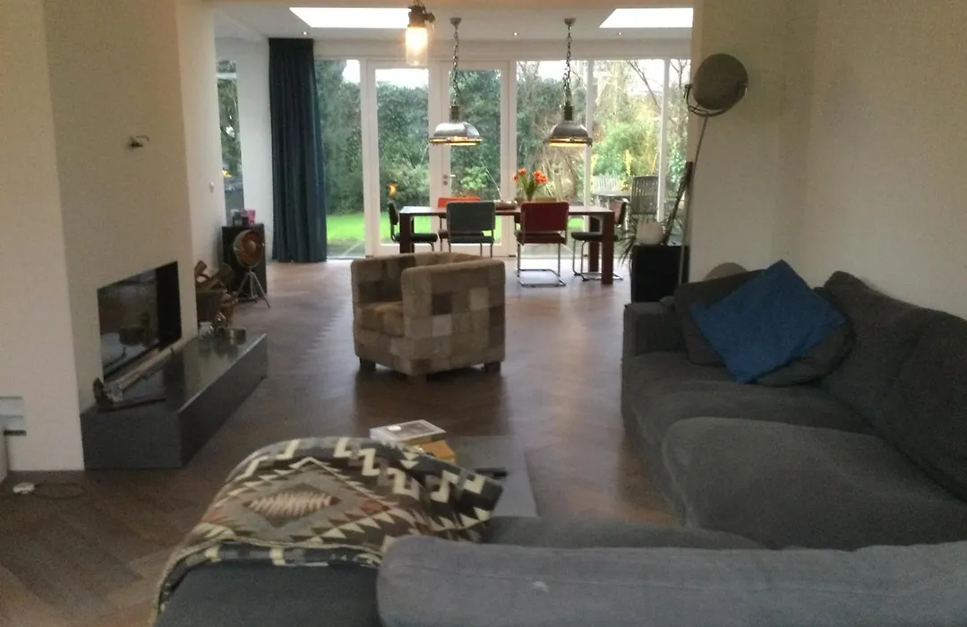 Villa Cosy Central Incl Jacuzzi Near Trainstation, Beach And City-1